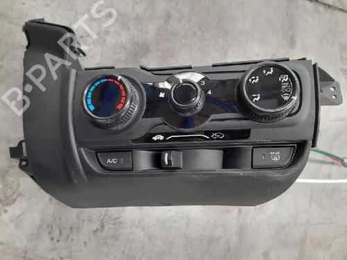 Used Climate control HONDA JAZZ IV (GK_) 1.3 (102 hp) 10869950