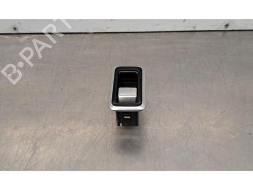 Used Switch LAND ROVER RANGE ROVER SPORT II (L494) 3.0 SDV6 4x4 (306 hp) 30521586