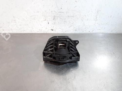 Engine mount OPEL CORSA F (P2JO) 1.2 (68) | BP24441538M89 - Image 1