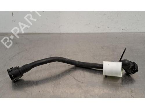 Used Pipe MERCEDES-BENZ GLA-CLASS (X156) GLA 200 (156.943) (156 hp) 23867805