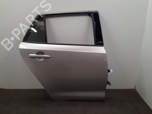 Puerta trasera derecha Puerta trasera derecha TOYOTA COROLLA Estate (_E21_) 2.0 Hybrid (MZEH12) (180 hp) 36906187 36906187