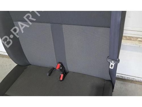 Right front seat PEUGEOT EXPERT Van (V_) 2.0 BlueHDi 180 | BP28033159C16
