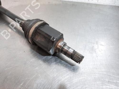 Left front driveshaft MASERATI QUATTROPORTE VI 3.0 S Q4 | BP33296941M38 - Image 3