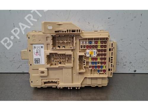 Used Fuse box Fuse box 38297331 38297331