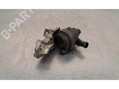 Pompe de circulation d'eau RENAULT TRAFIC III Van (FG_) 1.6 dCi 125 (FGMH) (125 hp) 29871737