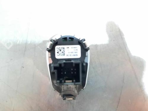 Switch BMW X1 (F48) sDrive 16 d | BP17112204I30 