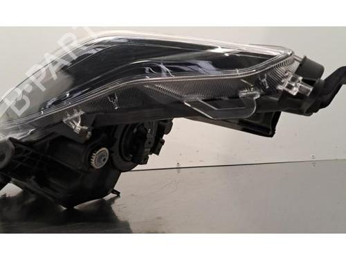 Left headlight TOYOTA YARIS (_P21_, _PA1_, _PH1_) 1.5 Hybrid (MXPH10, MXPH11) | BP31324132C28