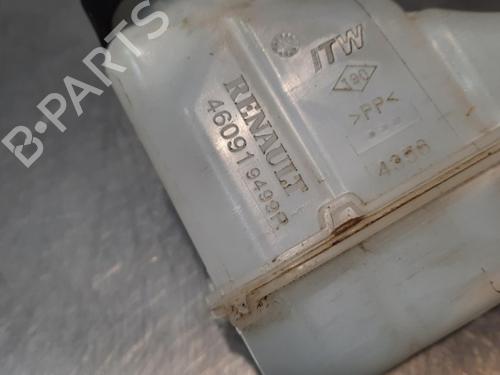 Hovedbremsecylinder RENAULT MEGANE IV Grandtour (K9A/M/N_) 1.2 TCe 130 (K9MR) (130 hp) 15788628