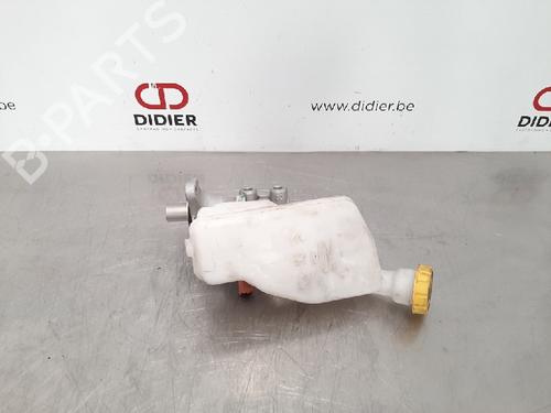 Brake master cylinder PEUGEOT 208 I (CA_, CC_) 1.2 VTI 82 | BP10873000M77 