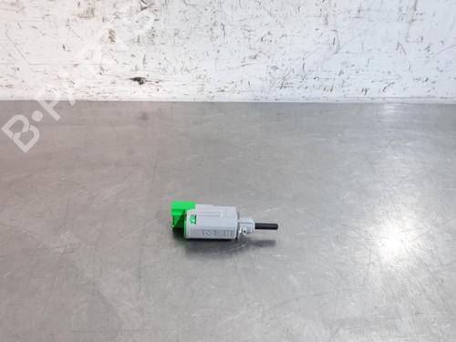 Used Switch DACIA SANDERO III 1.0 TCe 90 (91 hp) 23640548