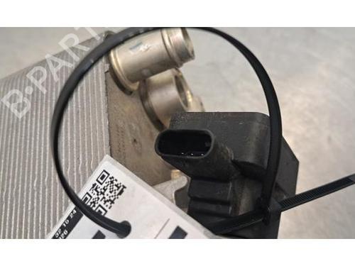 AC radiator BMW i4 (G26) eDrive35 | BP40285404M32 - Image 4