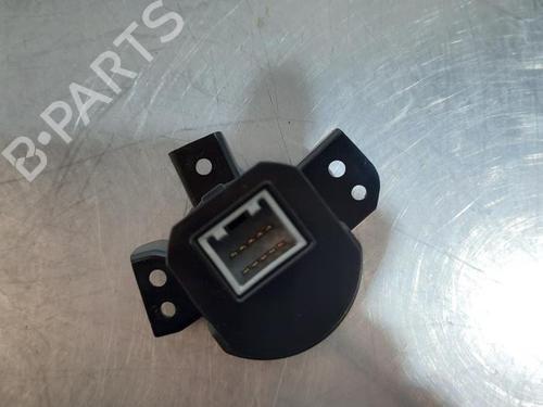 Switch HYUNDAI i30 Estate (PDE) 1.4 T-GDI | BP16718512I30 