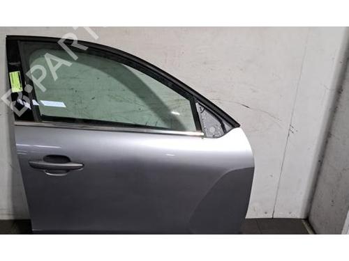 Used Right front door CITROËN C4 X (BD_, BE_, BF_) 1.2 PureTech 100 (BDHNEA) (101 hp) 30053940