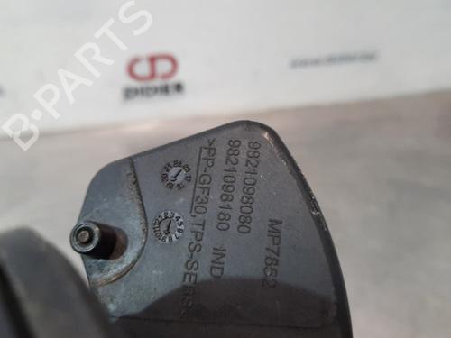 Fuel flap DS DS 3 / DS 3 CROSSBACK (UR_, UC_, UJ_) 1.2 PureTech 155 (URHNNS) | BP10894522C131 
