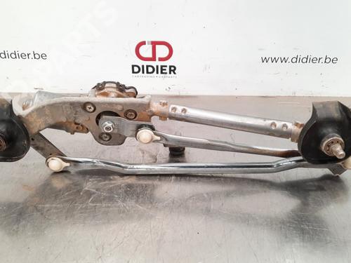 Used Front wipers mechanism Front wipers mechanism TOYOTA C-HR (_X1_) 1.8 Hybrid (ZYX10_, ZYX11_) (98 hp) 10896243 10896243