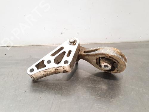 Used Gearbox mount FIAT DOBLO Cargo (263_) 1.6 D Multijet (263WXD1B, 263WXR1B, 263WXX1B, 263ZXD1B,... (105 hp) 17112266