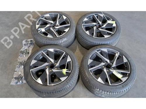 Used Rim PEUGEOT 308 III (FB_, FH_, FP_, F3_, FM_) Hybrid 136 (FPHPYC) (136 hp) 24831952