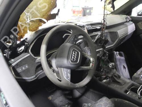 Switch AUDI Q3 (F3B) 2.5 RS TFSI quattro | BP35997705I30 - Image 9