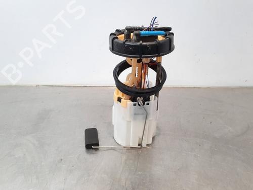 Used Fuel pump VW CADDY IV Box Body/MPV (SAA, SAH) 2.0 TDI (102 hp) 11231689
