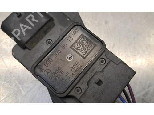 Electronic sensor MERCEDES-BENZ SPRINTER 3-t Van (B910) 215 CDI (910.621, 910.623) | BP37091488M84 - Image 2