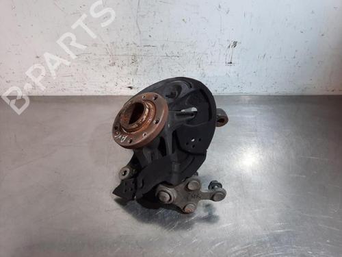Used Left front steering knuckle PEUGEOT 308 III (FB_, FH_, FP_, F3_, FM_) PureTech 130 (FPHNSL, FPHNST) (131 hp) 23632747
