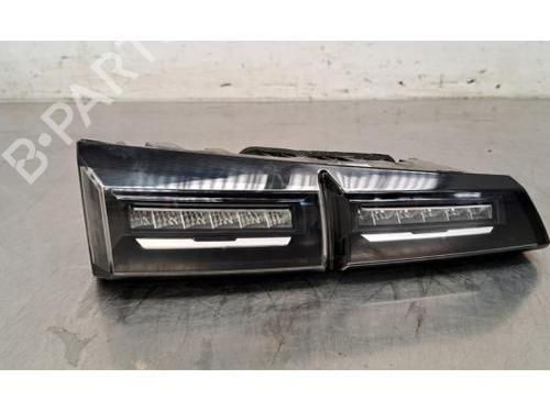 Used Left taillight PEUGEOT 308 III (FB_, FH_, FP_, F3_, FM_) PureTech 110 (FPHNPL) (110 hp) 24821056