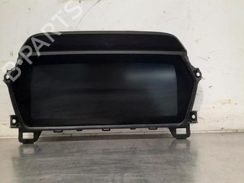 Used Instrument cluster BMW 1 (F40) 118 d (150 hp) 23633441