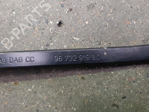 Front windshield wiper arm PEUGEOT 208 I (CA_, CC_) 1.0 VTi | BP15015394C143 