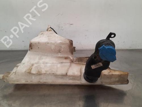 Used Windscreen washer tank AUDI A6 C8 (4A2) 55 TFSi e quattro (367 hp) 23607673