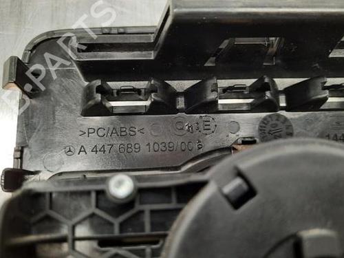 Headlight switch MERCEDES-BENZ VITO Van (W447) 110 CDI (447.601, 447.603, 447.605) | BP23609672I24 