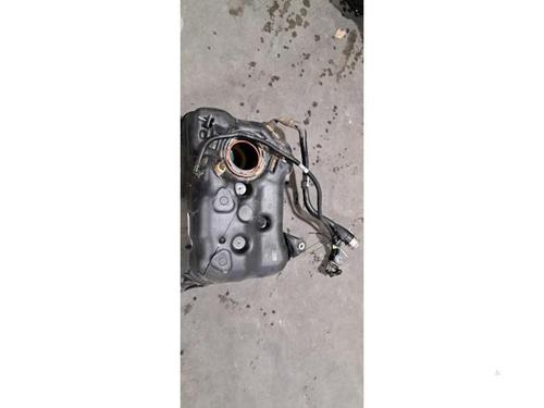 Used Fuel tank BMW X1 (U11) xDrive 25 e Plug-in-Hybrid (245 hp) 31273688