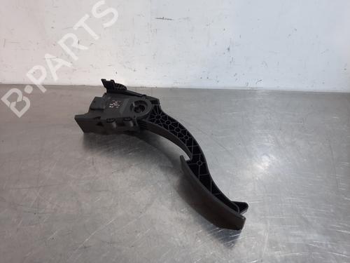 Used Pedal MERCEDES-BENZ CLA Coupe (C117) CLA 200 (117.343) (156 hp) 15036553