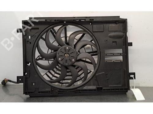 Used Radiator fan PEUGEOT 308 III (FB_, FH_, FP_, F3_, FM_) PureTech 130 (FPHNSL, FPHNST) (131 hp) 27168535