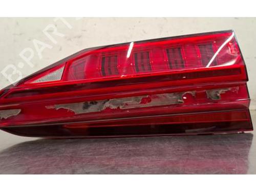 Used Left taillight Left taillight 38157600 38157600