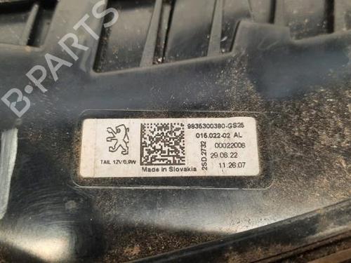 Right taillight PEUGEOT 308 III (FB_, FH_, FP_, F3_, FM_) PureTech 130 (FPHNSL, FPHNST) | BP23629376C35 