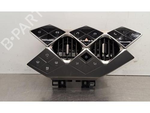 air-vent-ds-ds-3-ds-3-crossback-ur_-uc_-uj_-2018-34199708 main image