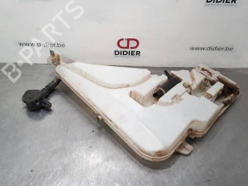 Used Windscreen washer tank Windscreen washer tank 38099838 38099838