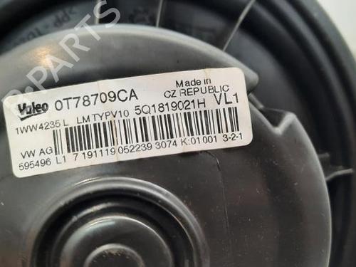Heater blower motor VW GOLF VII (5G1, BQ1, BE1, BE2) e-Golf | BP23612444M62 
