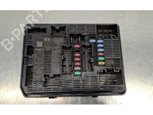 Used Fuse box NISSAN QASHQAI III (J12) 1.3 DIG-T (140 hp) 31165398