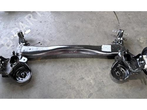Used Rear axle PEUGEOT 3008 II SUV (MC_, MR_, MJ_, M4_) 1.5 BlueHDi 130 (131 hp) 30046686