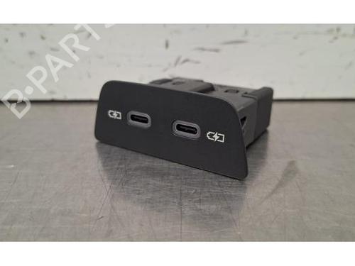 Used Electronic module Electronic module VW TIGUAN (CT1) 1.5 TSI eHybrid (204 hp) 34254355 34254355