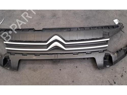 Used Grille Grille 38039312 38039312