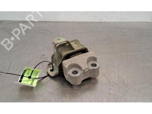 Used Engine mount FIAT DOBLO Cargo (263_) 1.3 D Multijet (263WXU1A, 263ZXU1A, 263WYB1A, 263ZYB1A) (95 hp) 24014971