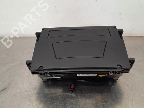Display DS DS 3 / DS 3 CROSSBACK (UR_, UC_, UJ_) 1.2 PureTech 155 (URHNNS) (156 hp) 15037991