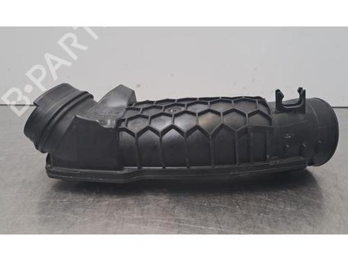 pipe-mercedes-benz-sprinter-35-t-van-b907-b910-2018-37479072 main image