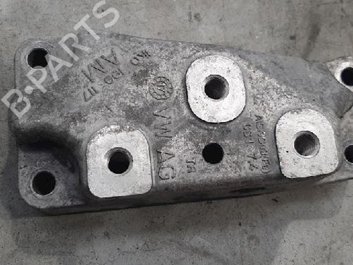 Used Gearbox mount MERCEDES-BENZ GLA-CLASS (X156) GLA 200 CDI 4-matic (156.902) (136 hp) 10878158