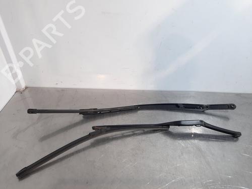 Front windshield wiper arm AUDI A3 (8P1) 1.9 TDI | BP16264265C143 