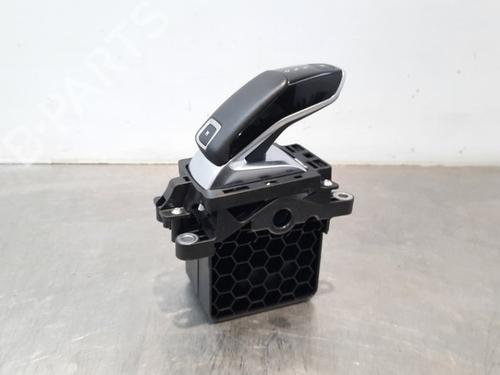 Used Gear lever PEUGEOT 3008 II SUV (MC_, MR_, MJ_, M4_) 1.5 BlueHDi 130 (131 hp) 11728955