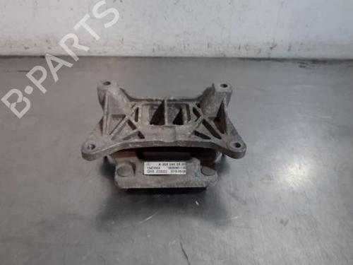 Used Gearbox mount Gearbox mount MERCEDES-BENZ GLC (X253) 220 d 4-matic (253.905, 253.903) (170 hp) 39642201 39642201