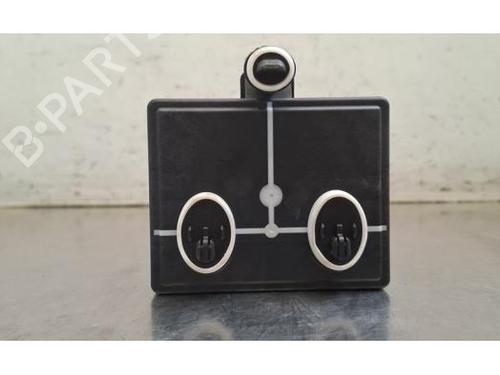 Used Electronic module Electronic module PEUGEOT 3008 III (KA_, KB_, KC_) e-210 (KCZKZX) (213 hp) 39064644 39064644